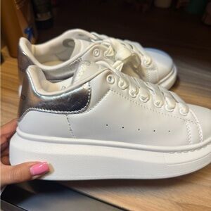 Alexander McQueen White Sneakers with Silver